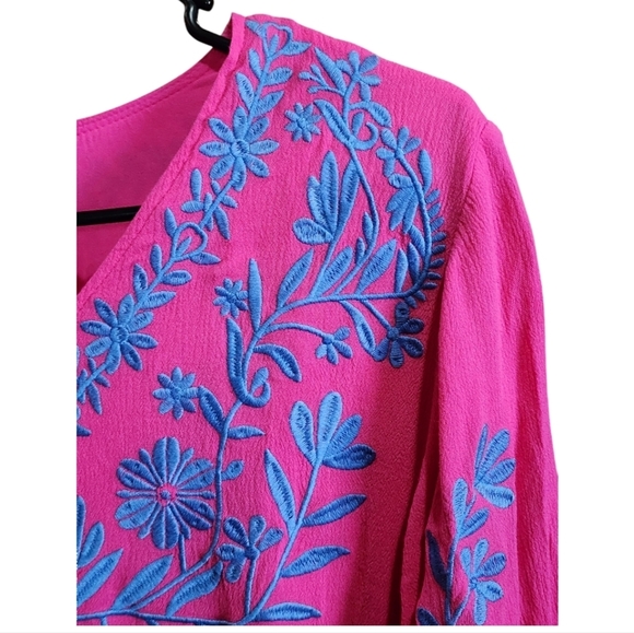 J. Marie Fuchsia Pink Blue Embroidered Floral Boho Dress Size Medium Flowy Tunic - Picture 5 of 8